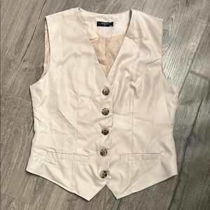 Elegant Beige Button-Up Vest